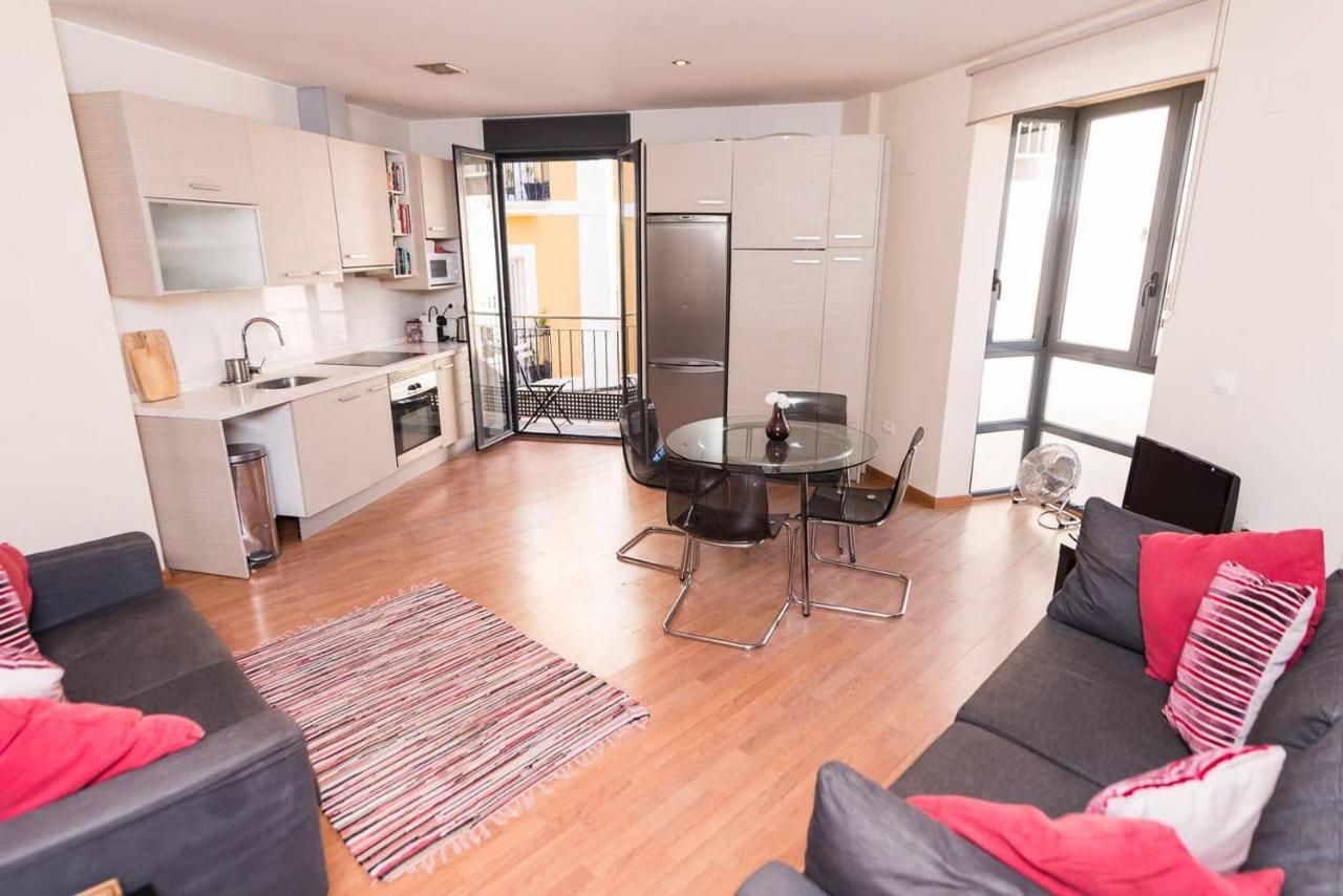 Alc - Modern 2 Bed Apartment In Historic Centre อาลิกันเต ภายนอก รูปภาพ