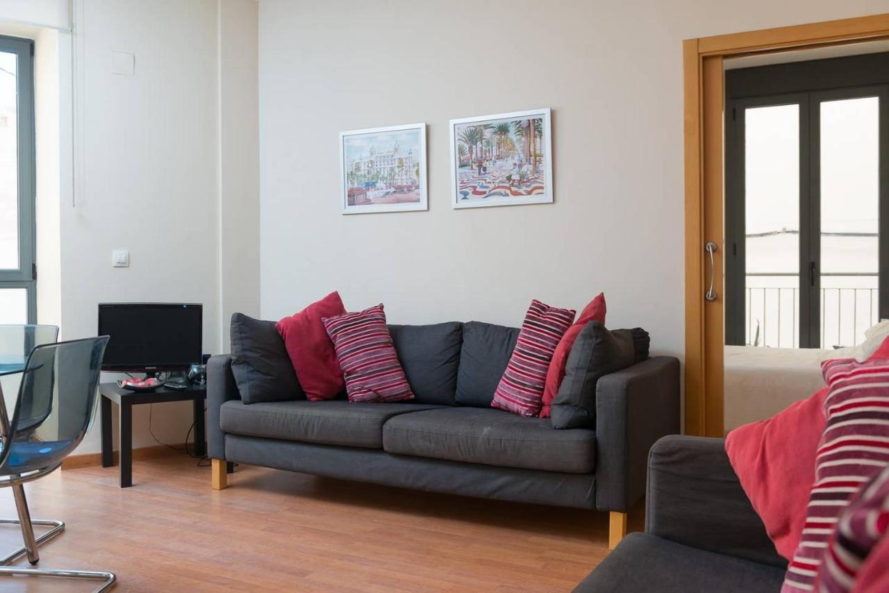 Alc - Modern 2 Bed Apartment In Historic Centre อาลิกันเต ภายนอก รูปภาพ