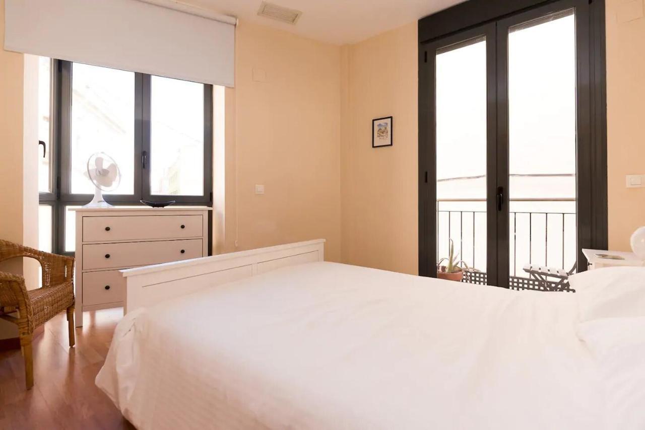 Alc - Modern 2 Bed Apartment In Historic Centre อาลิกันเต ภายนอก รูปภาพ